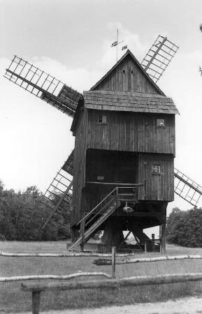 Neschwitz-Saritsch. Bockmühle, Baujahr 1733 (1953 restauriert, 1977 nach Luga umgesetzt)