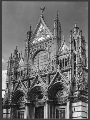 Fassade des Doms von Siena
