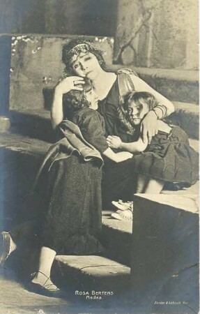 Rosa Bertens als " Medea"