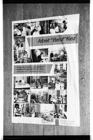 Kleinbildnegativ: Infostand Arbeitsamt, 1987