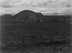 Teotihuacan : Pyramide in der Tempelanlage von Teotihuacan.