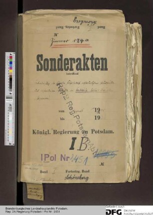Überweisung der für den Kriegsbedarf erforderlichen Grundstücke und vorhandenen Gebäude im Stadtkreise Schöneberg