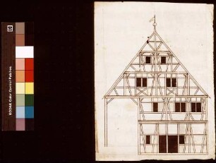 [Fachwerkfront eines Gebäudes auf der Burg Breuberg]