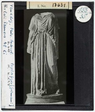 Venedig: Museo Archeologico, Peplosfigur