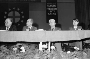Freiburg: Stadthalle; Europatage Paneuropa-Union, Präsidiumstisch