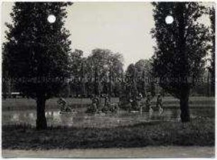 Potsdam, Lustgarten, Großes bassin mit Neptungruppe