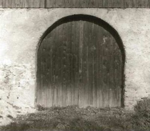 Dörnthal (Pfaffroda-Dörnthal), Hauptstraße 174. Zweiseithof (Hof Nr. 116). Scheune. Tor