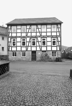 Ehem. Schule (Schule); Söhrewald, Konrad-Wenzel-Straße 2