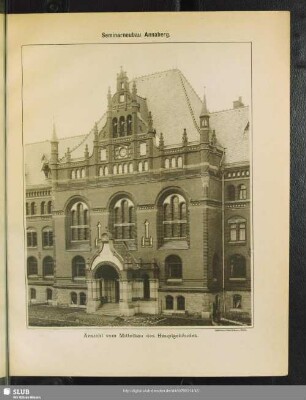 Ansicht vom Mittelbau des Hauptgebäudes