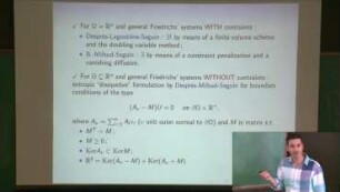 Dissipative boundary conditions and entropic solutions in dynamical perfect plasticity