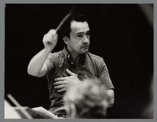 Antoni Wit : Portrait des Dirigenten Antoni Wit bei einer Probe mit der Dresdner Philharmonie im Kulturpalast Dresden