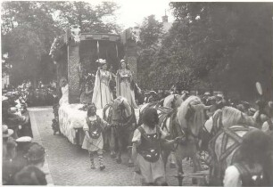 1900 Jahrfeier der Hermannsschlacht, Festzug, Bild 12. Detmold. Hiddesen. Papierabzug. Abzüge von Glassplattennegative