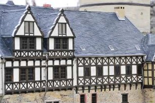 Miniaturpark "Kleiner Harz" : Modell: Detailansicht der Burg Falkenstein. Auf einem 1,5 ha großen Gelände im Bürgerpark sind seit Mai detailgetreu gestaltete Miniaturgebäude aus dem Harz im Maßstab 1:25 zu sehen. Aufgenommen in Wernigerode am 6. Juni 2009