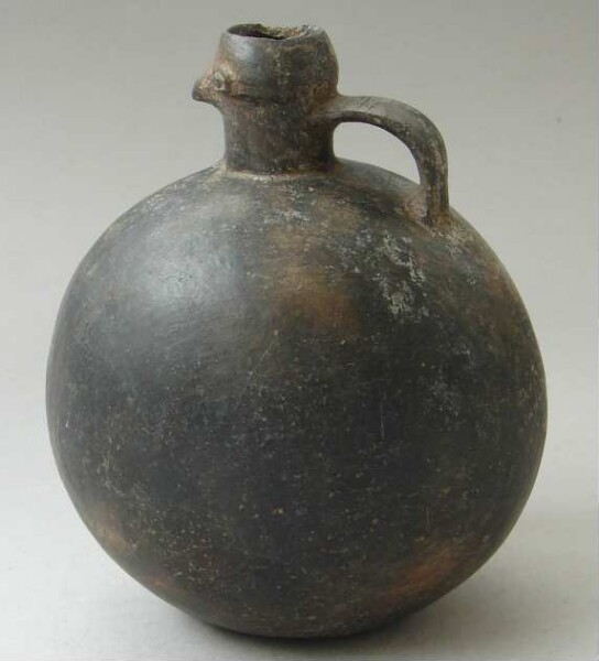 Clay vessel