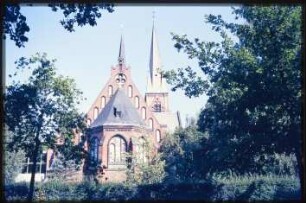 Blick auf die Rückseite der Auenkirche
