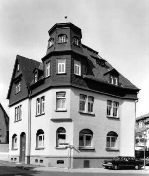 Wohn- und Geschäftshaus (Wohnhaus); Alsfeld, Altenburger Straße 38