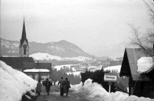 Hirschegg: Hirschegg mit Blick auf Riezlern