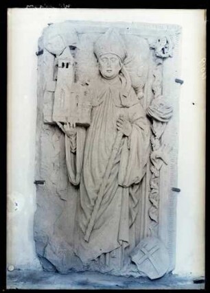 Klosterkirche; Grabmal des Abtes Werner, + 1126