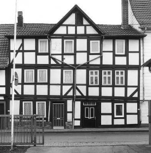 Doppelhaushälfte; Eschwege, Mangelgasse 18