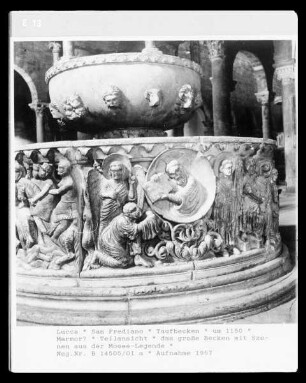 Taufbrunnen — Mosesgeschichte (Beckeneinfassung)