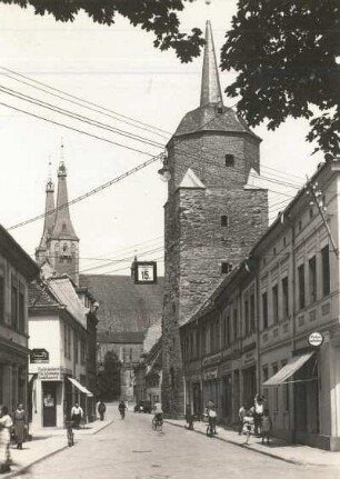 Köthen, Hallischer Turm : Köthen. Hallischer Turm und Kirche St. Jacobs