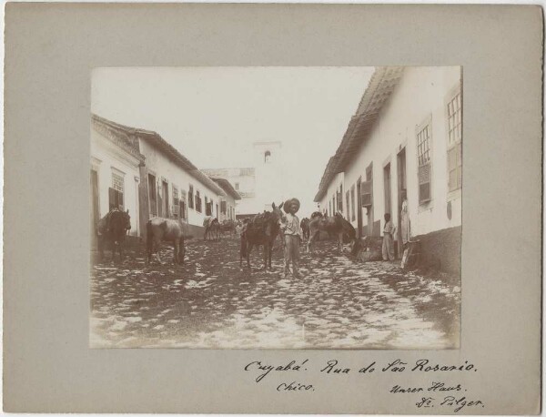 Rua do São Rosario à Cuyabá (avec les membres de l'expédition)