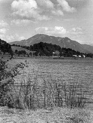 Allgäuer Alpen, Kleiner Alpsee bei Immenstadtmit Grünten 1741m