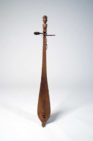 Bowl-necked lute