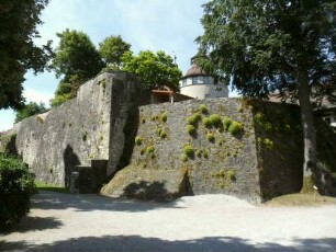 Ansicht von Nordosten aus Grabenbereich mit Bastionierung und Ravelin (Baroque Manier)