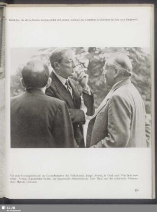 Auf einer Gartengesellschaft des Generalsekretärs des Völkerbunds