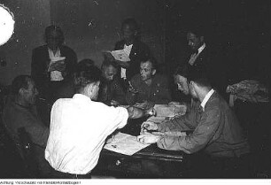 Kreis Riesa, Volkskorrespondenten der Sächsischen Zeitung, Dresden, Hausfriedenskomitee des Bischofswegs 46, die Korrespondenten Giesela Rink und, Al. Holterith, 7. Juli 1950