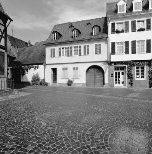 Oestrich-Winkel, Markt 2