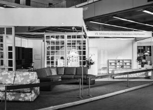Ausstellungsfläche des VEB Möbelkombinat Dresden-Hellerau