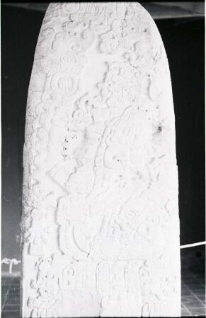 Tikal, Stela 31 (TIK: St. 31)