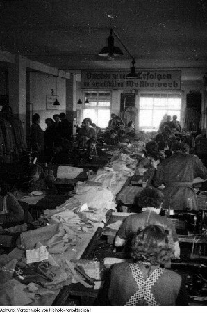Sebnitz, VEB Kleiderwerke Sebnitz, Gewerkschaftsbrigade, Januar 1954