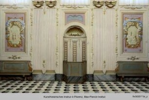 Wanddekoration mit neutestamentarischen Szenen