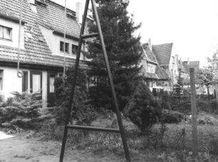 Dresden-Stetzsch, Seegärten 71. Wohnhaus (Wohnsiedlung des Kleinwohnungsbauvereins, 1924-1925; O. Schubert). Gartenansicht