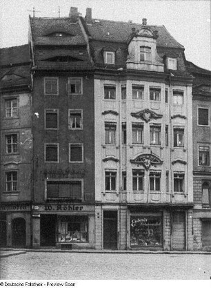 Bautzen, Hauptmarkt 5 und 7. Wohnhäuser mit Laden (Nummer 5 sogenanntes "Handtuch", im Kern 1408 und um 1730 (Nummer 7)). Straßenfront