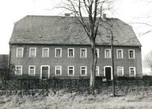 Dörnthal (Pfaffroda-Dörnthal), Hauptstraße 167 (Hof Nr. 74). Pfarramt (1746). Straßenfront
