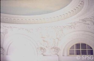 Berlin, Schloss Charlottenburg, Altes Schloss, Treppenhaus, R. 113 / R. 208, Blick zur Decke.