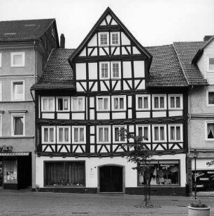 Hessisch Lichtenau, Landgrafenstraße 32