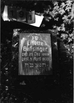 Grabstein 191 [Hahn S. 54 Grab-Nr. 595]