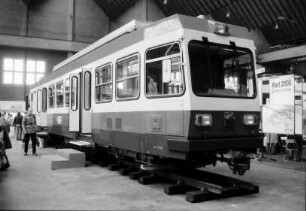 Basel: Triebwagen der Waldenburger Bahn