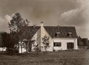 Gsaenger, Gustav; Allach, Amberg, Großhadern, Kempten, Braunschweig, München, Friedrichshafen, Berchtesgaden, Erlangen u.a.; Großes Fotoalbum mit unterschiedlichen Bauprojekten - Einfamilienhaus Lurz in München - Grünwald