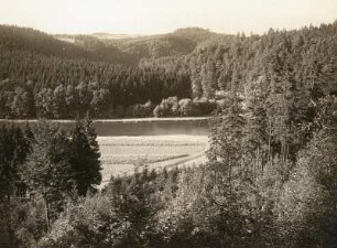 Zschopautal oberhalb Kriebstein vom Südhang des Weilberges talab gesehen