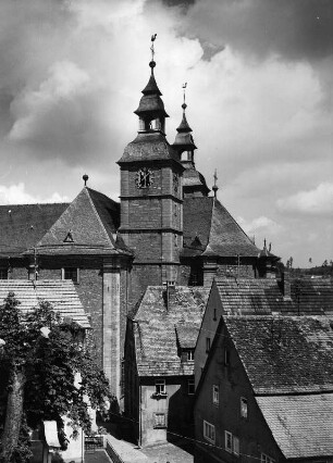 Walldürn. Stadtteilansicht mit Wallfahrtskirche Heilig Blut