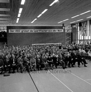 C.I.P.S. (Confédération Internationale de la Pêche Sportive) 16. Welt-Wettfischen: Stormarnhalle: Eröffnungsveranstaltung: Gäste