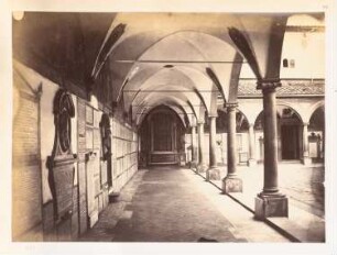 Kreuzgang, Florenz: Ansicht
