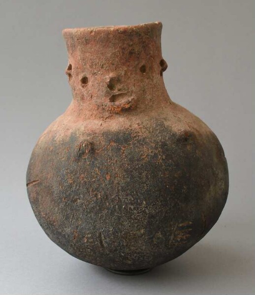 Clay vessel