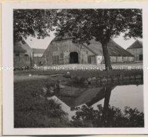Malchow, Landgut-Hof, Landwirtschaftlicher Betrieb